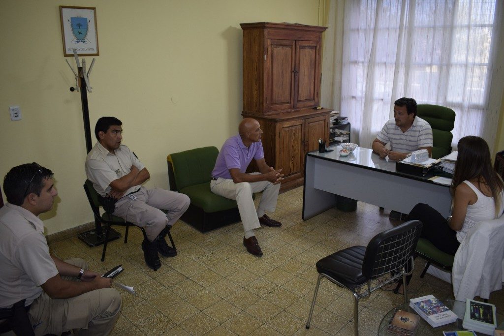 REUNION SEGURIDAD GUATRACHE